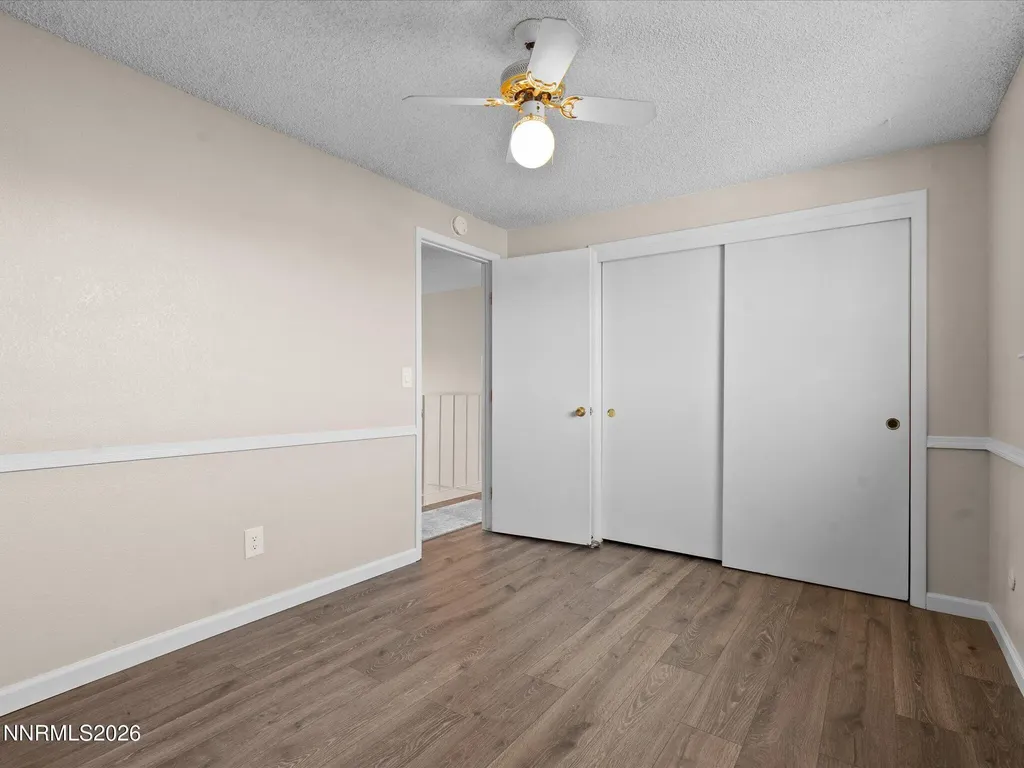 1074 Glen Martin Sparks NV 89434