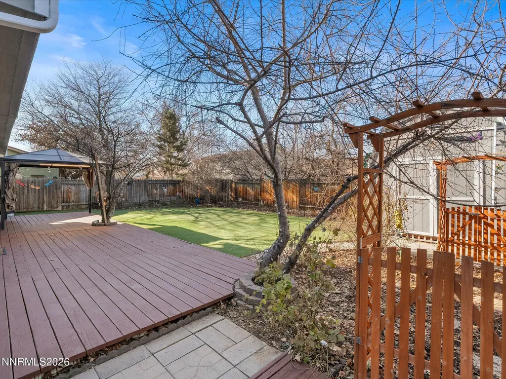 1074 Glen Martin Sparks NV 89434