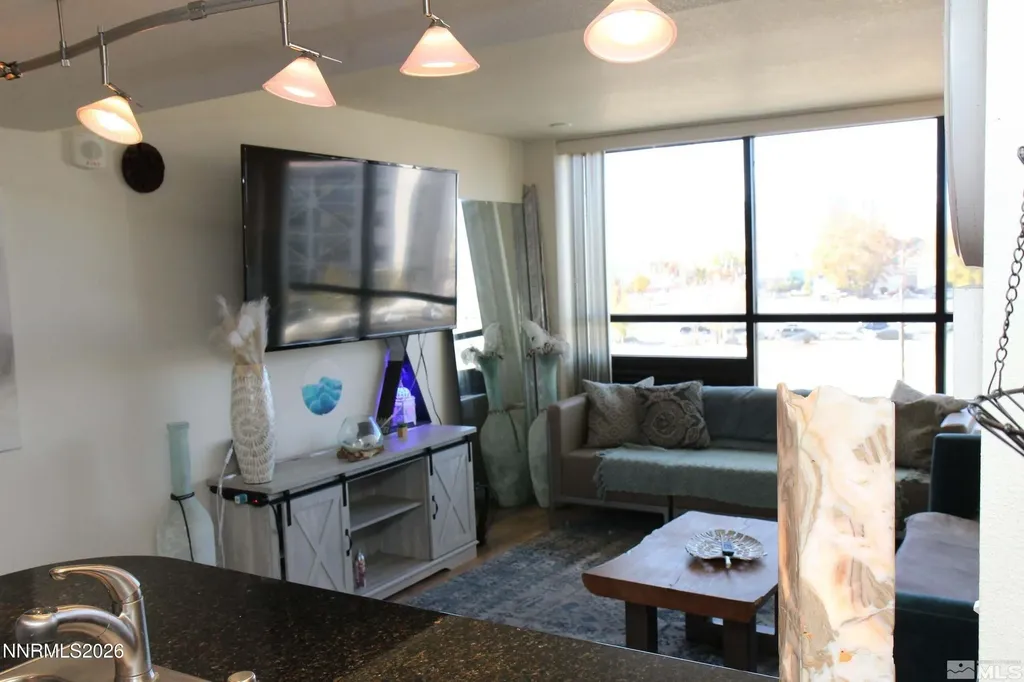 450 Arlington Reno NV 89503