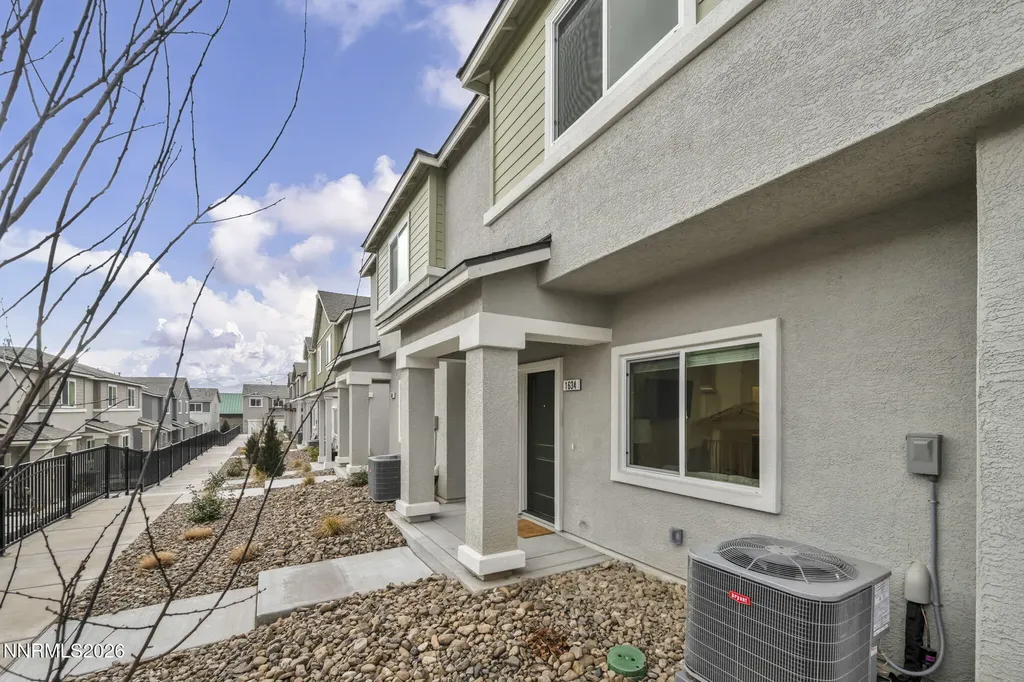1634 Icelandic Reno NV 89523