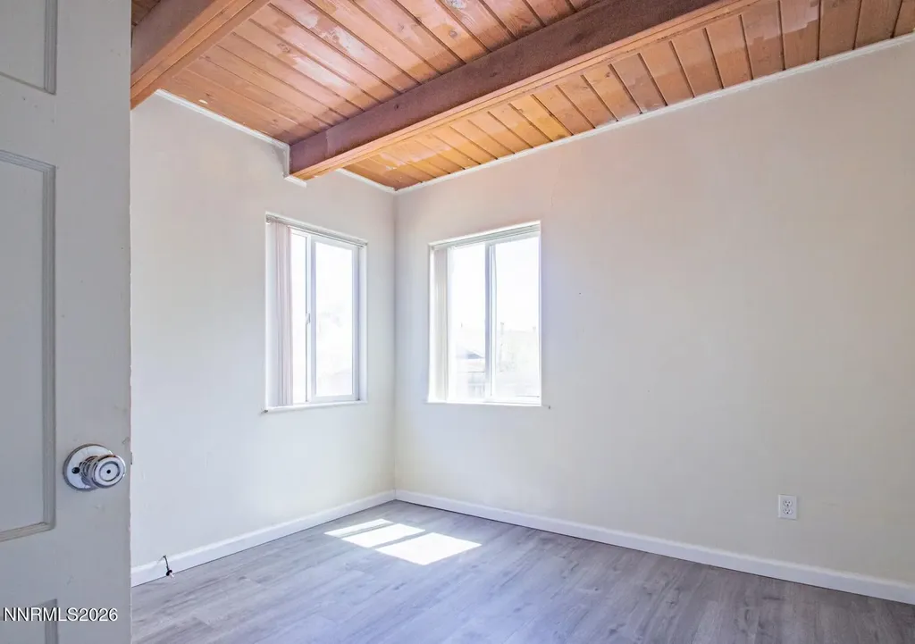 670 Denslowe Reno NV 89512