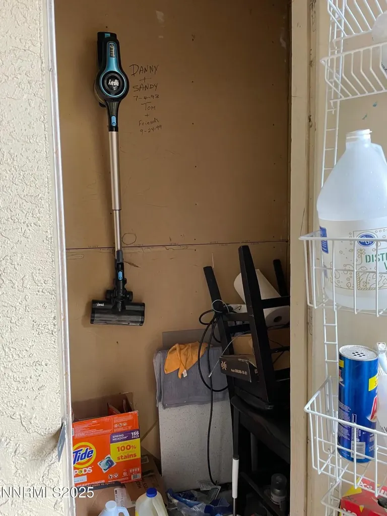 2450 Lymbery Reno NV 89509