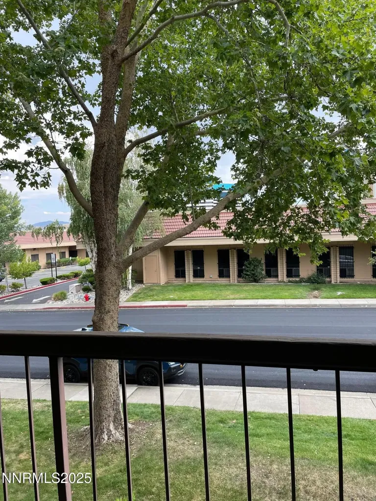 2450 Lymbery Reno NV 89509