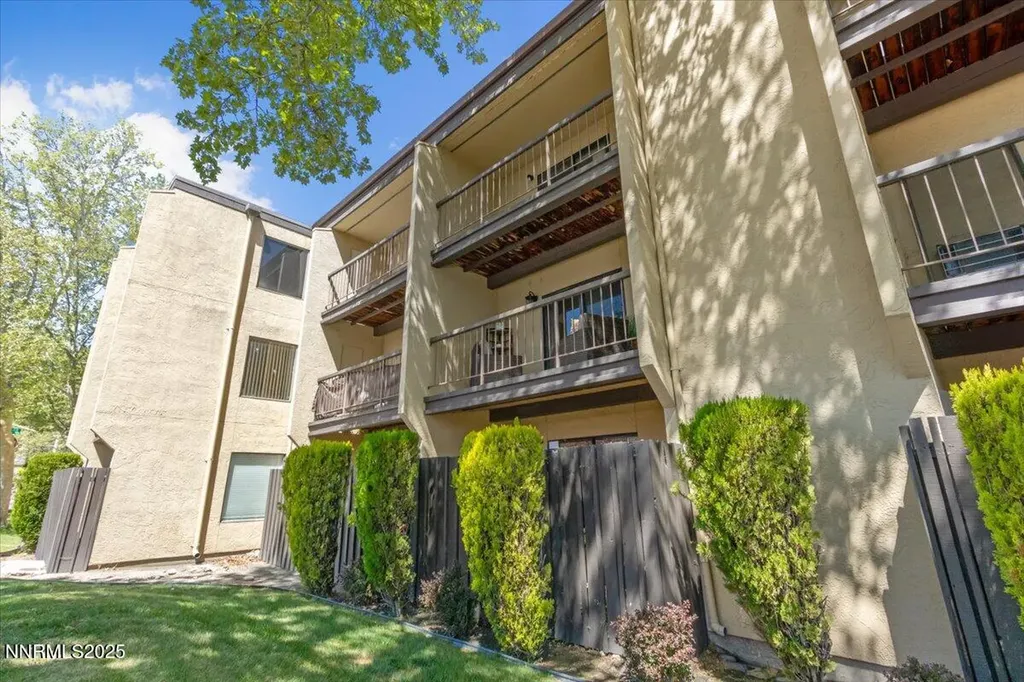 2450 Lymbery Reno NV 89509