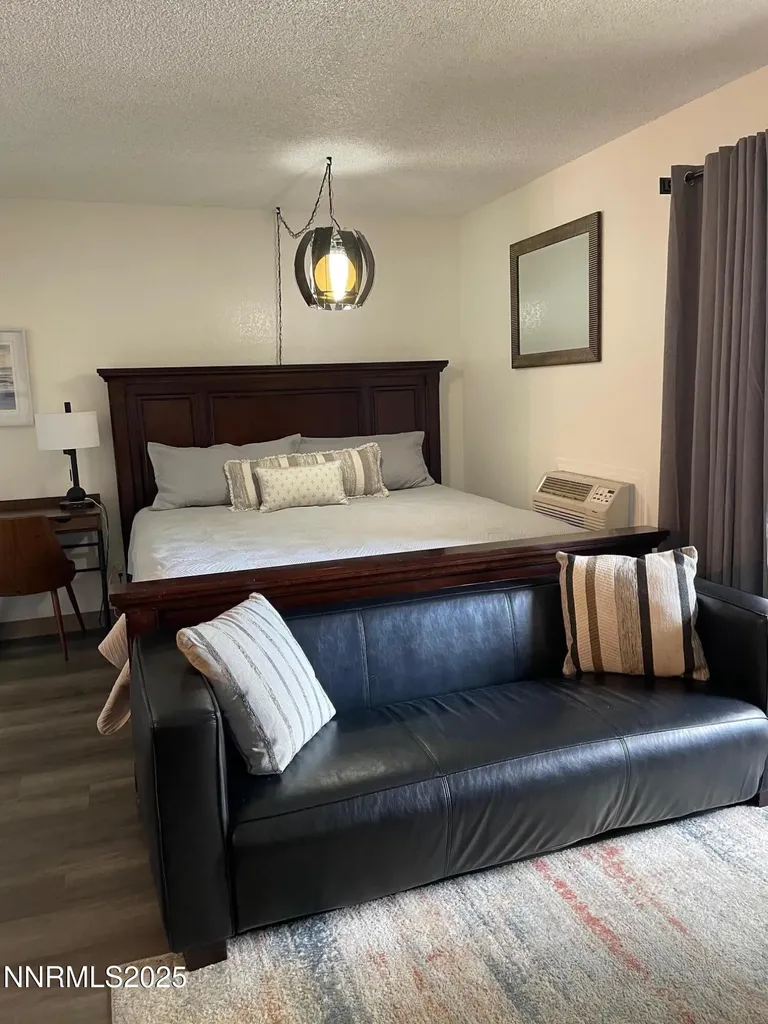 2450 Lymbery Reno NV 89509