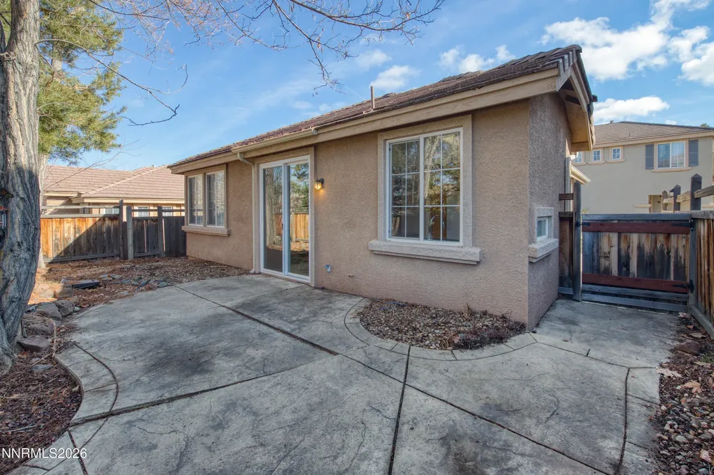 6177 Black Gypsum Sparks NV 89436