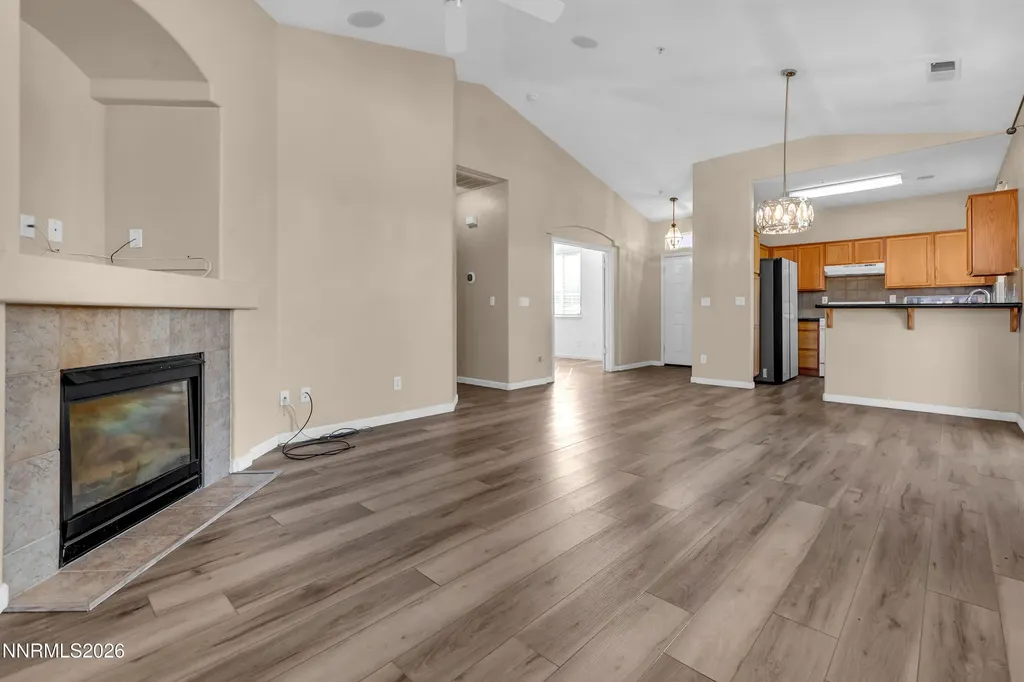 6177 Black Gypsum Sparks NV 89436
