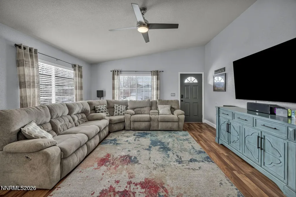 18270 Cedar View Reno NV 89508
