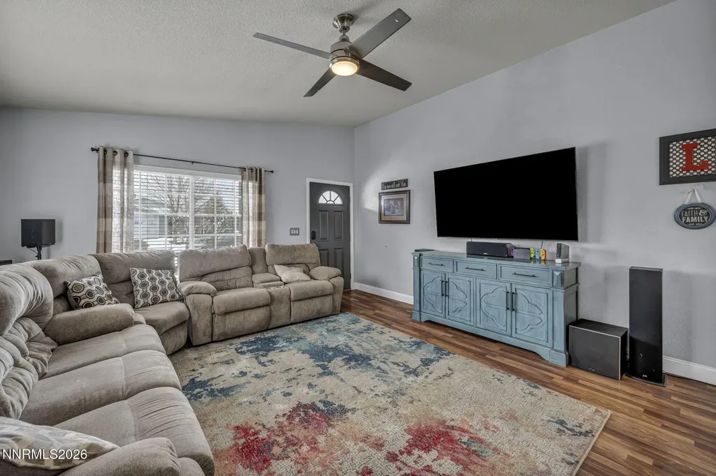18270 Cedar View Reno NV 89508