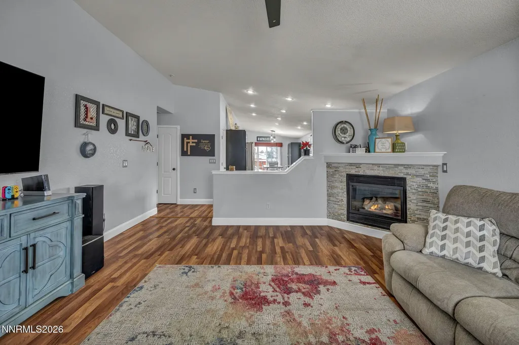 18270 Cedar View Reno NV 89508