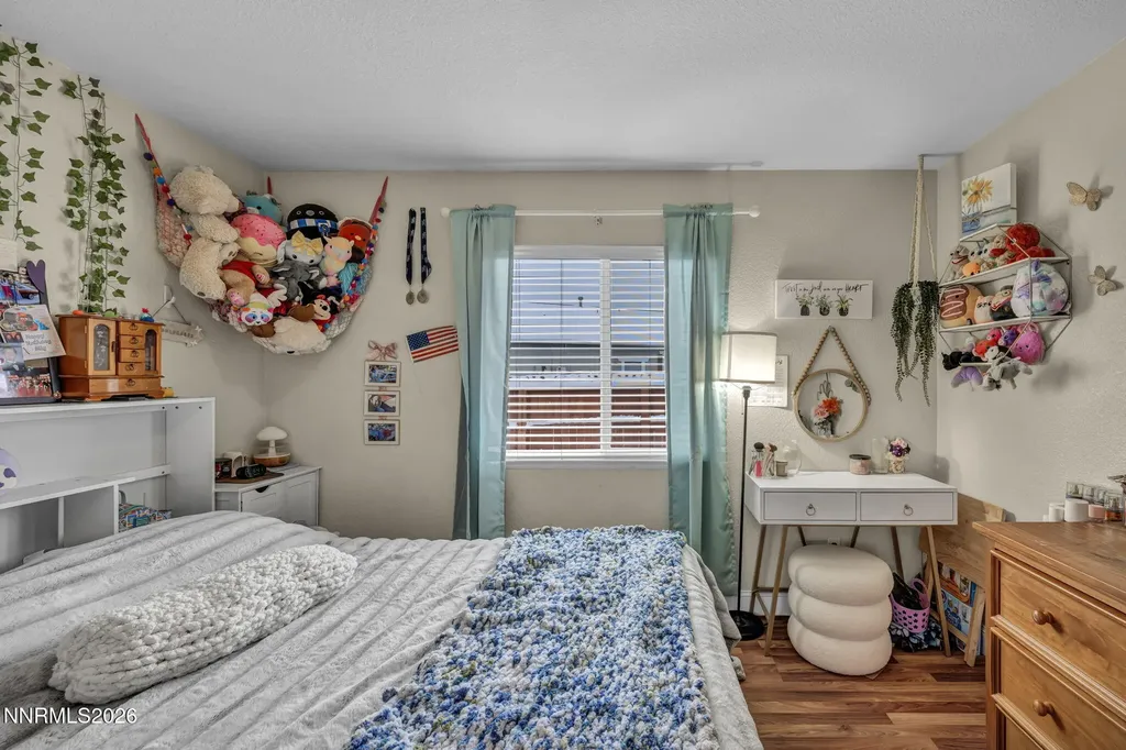 18270 Cedar View Reno NV 89508