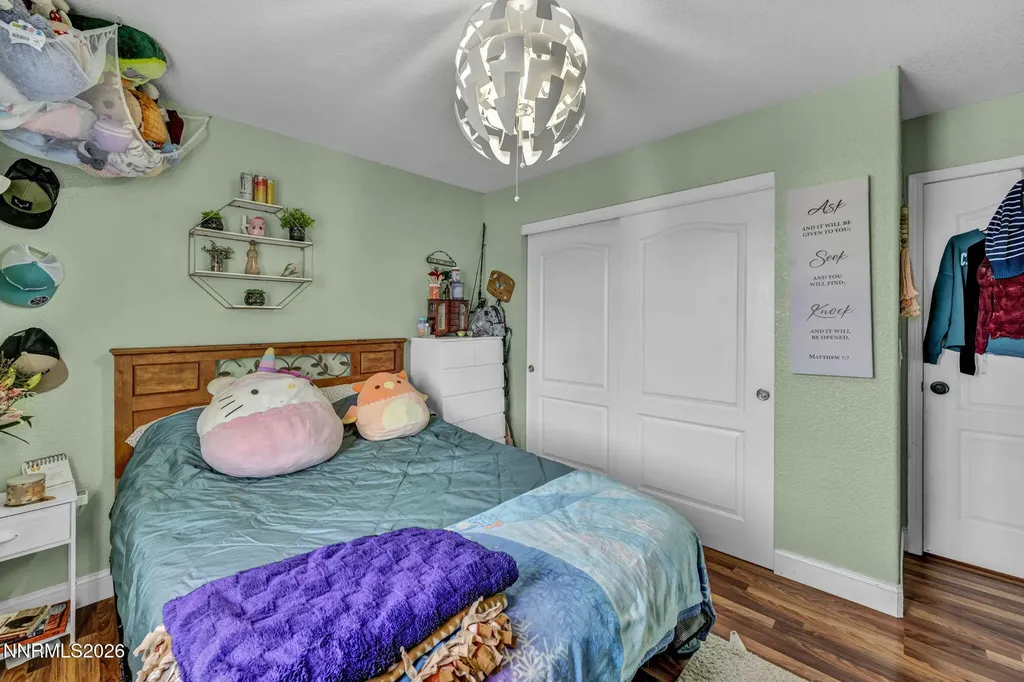 18270 Cedar View Reno NV 89508
