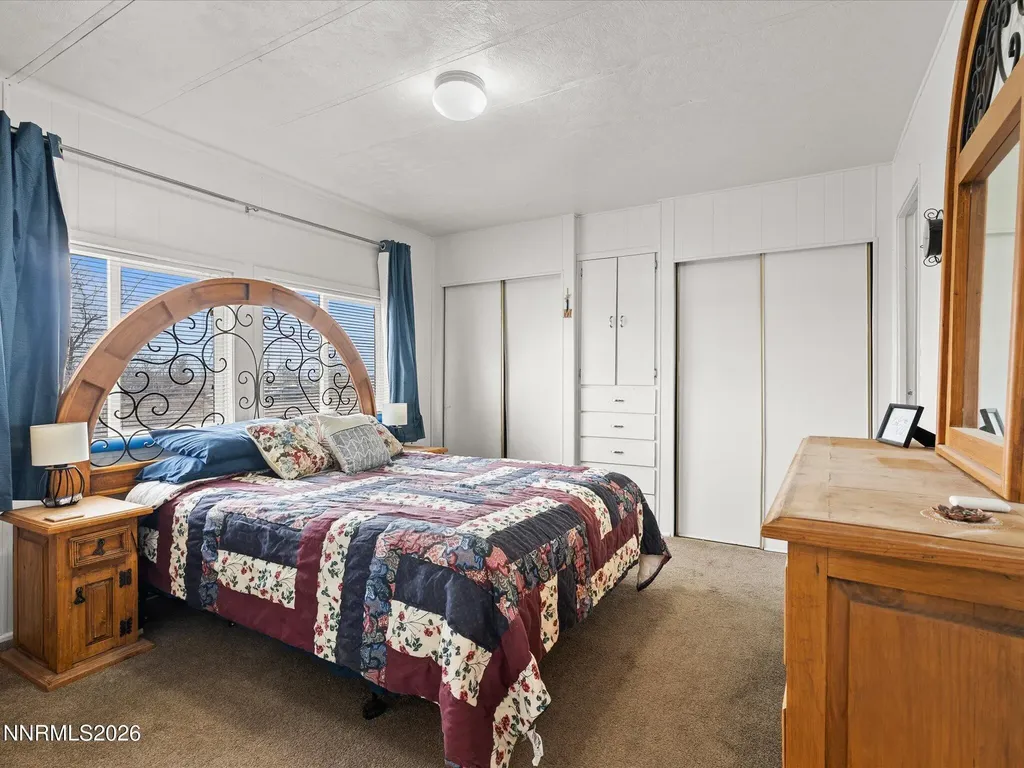 7815 Springfield Silver Springs NV 89429