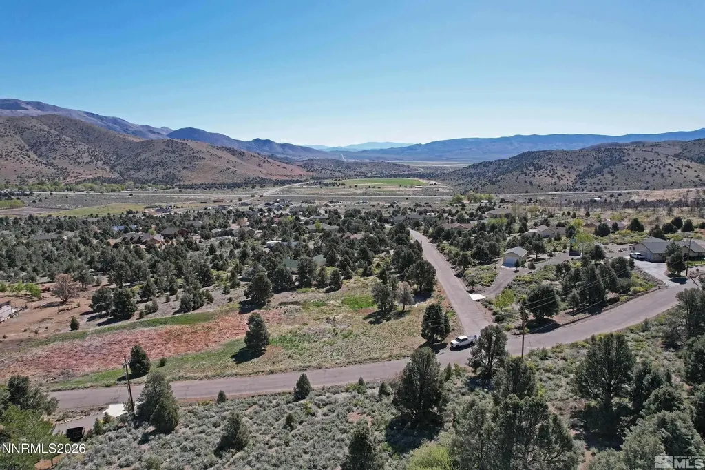 3242 Highland Gardnerville NV 89410