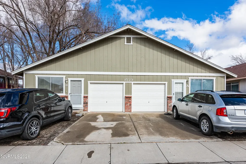 1529 Douglas Gardnerville NV 89410