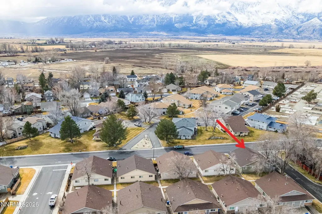 1529 Douglas Gardnerville NV 89410