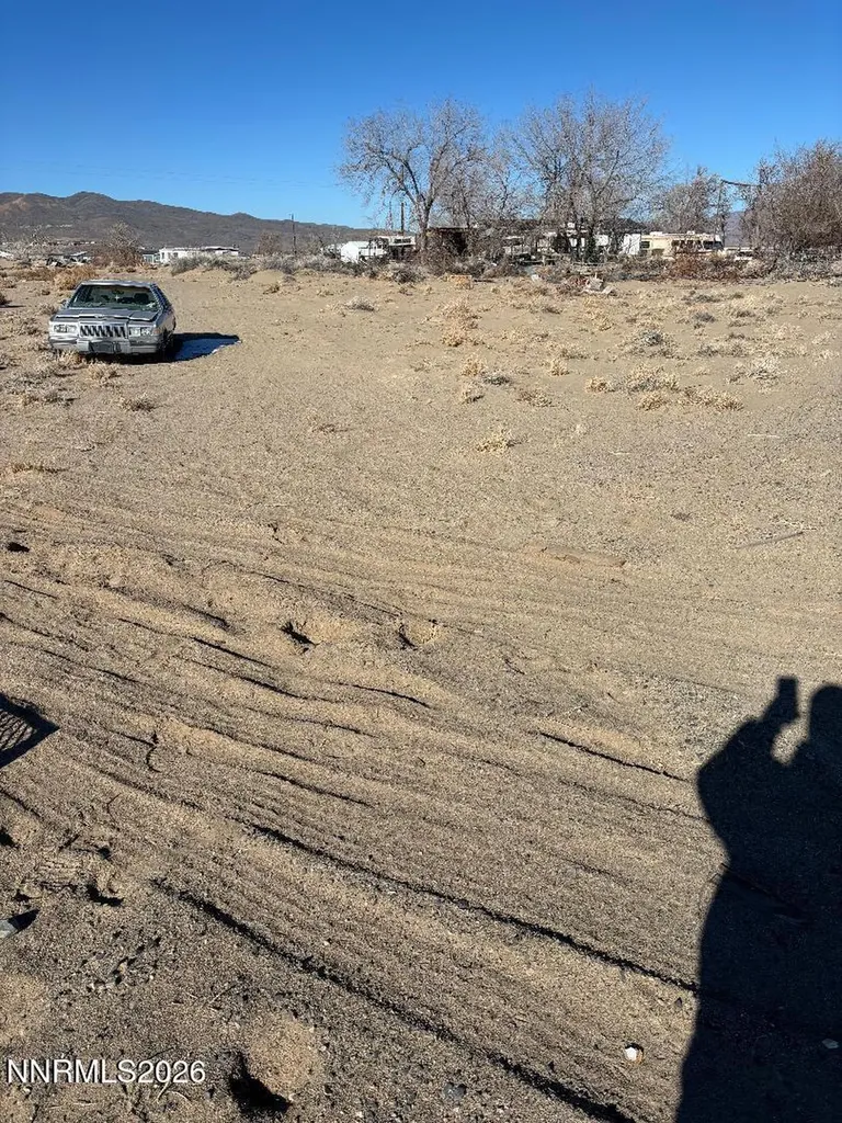 7665 Winchester Silver Springs NV 89429