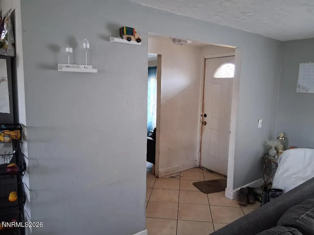 5785 Yukon Sun Valley NV 89433