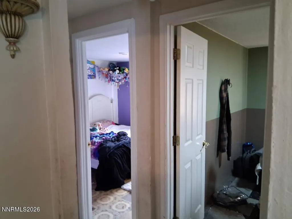 5785 Yukon Sun Valley NV 89433