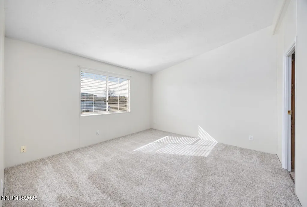6312 Sierra Fallon NV 89406