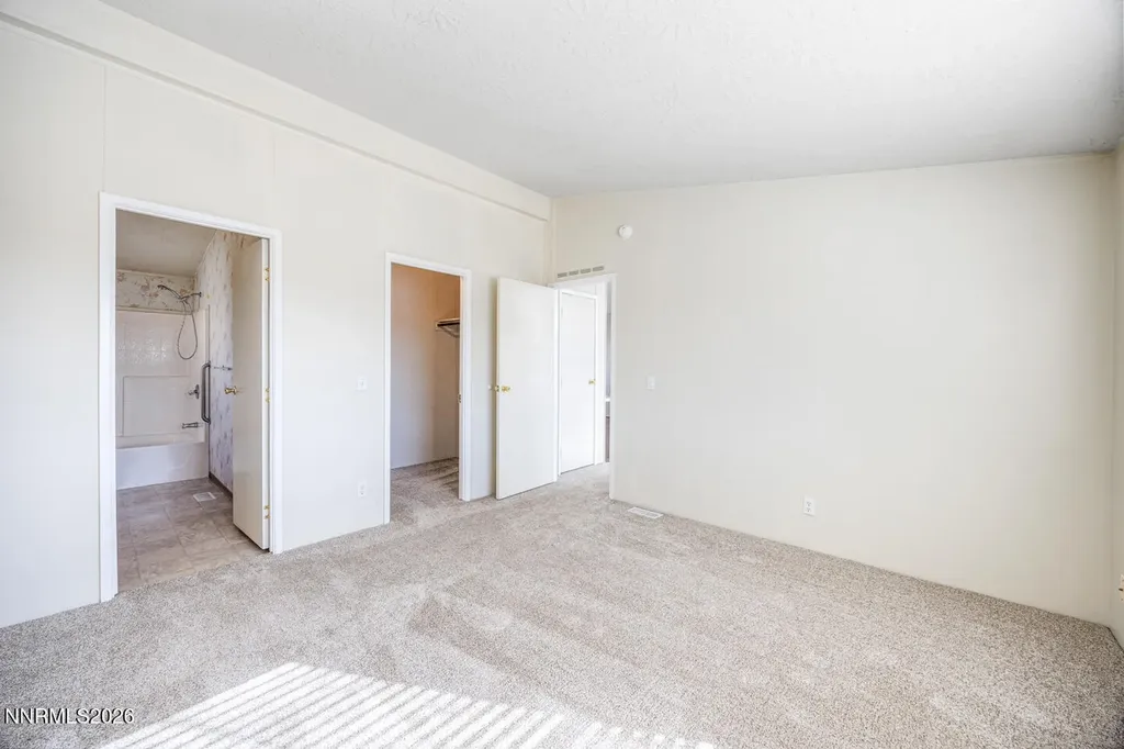 6312 Sierra Fallon NV 89406