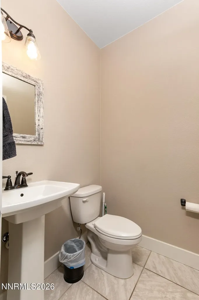 2217 Verona Fallon NV 89406