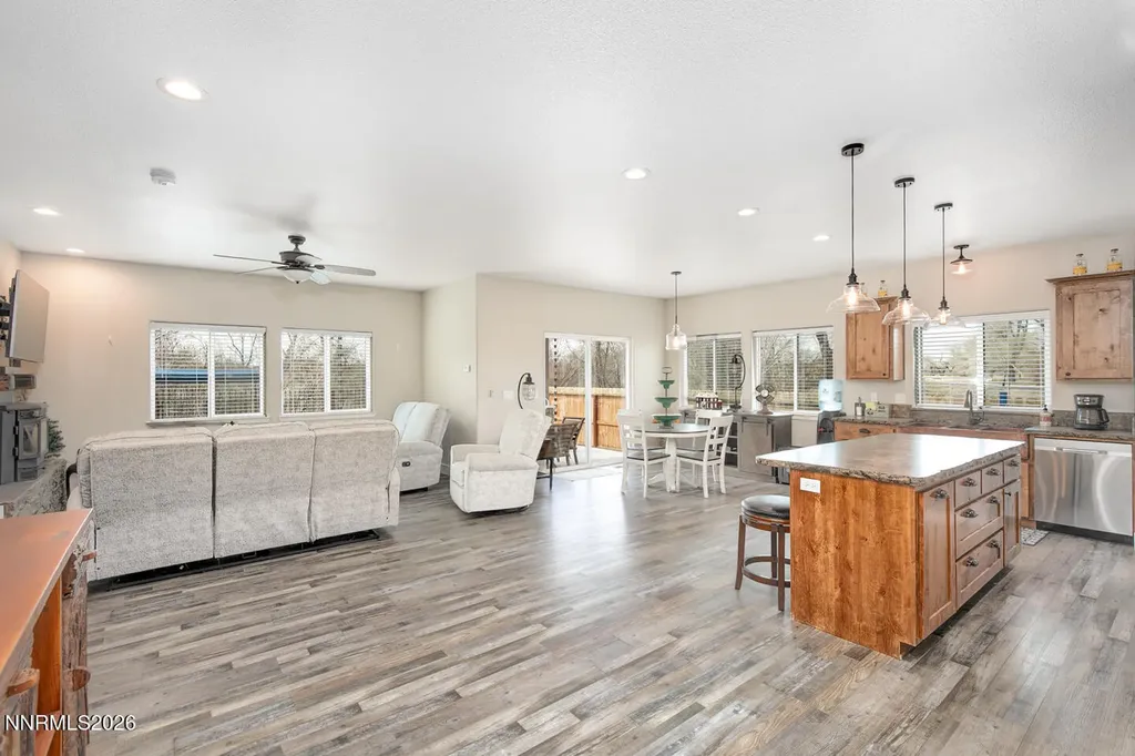 2217 Verona Fallon NV 89406