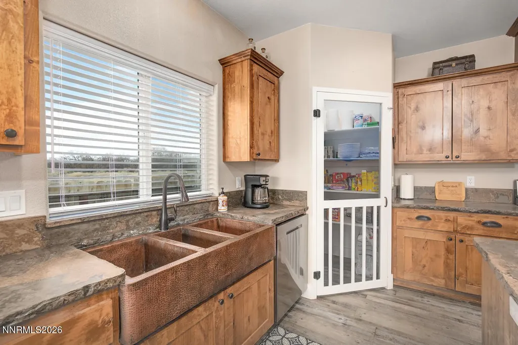 2217 Verona Fallon NV 89406