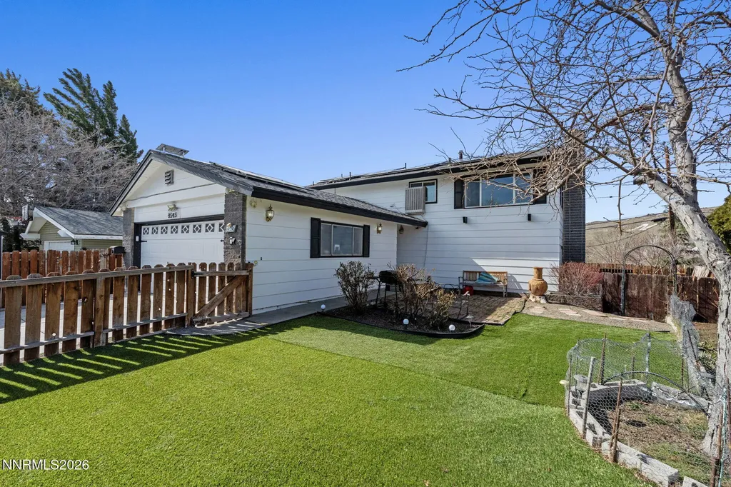 3545 Buckhorn Reno NV 89503