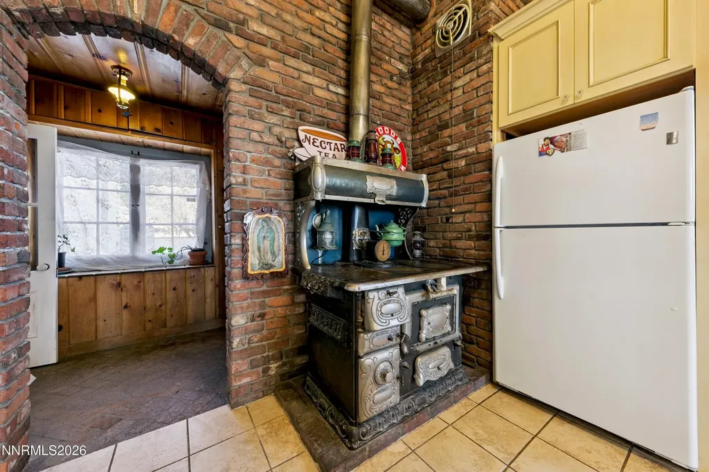 2350 Jacks Valley Genoa NV 89411