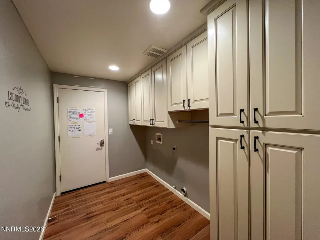 1371 White Bluffs Fernley NV 89408