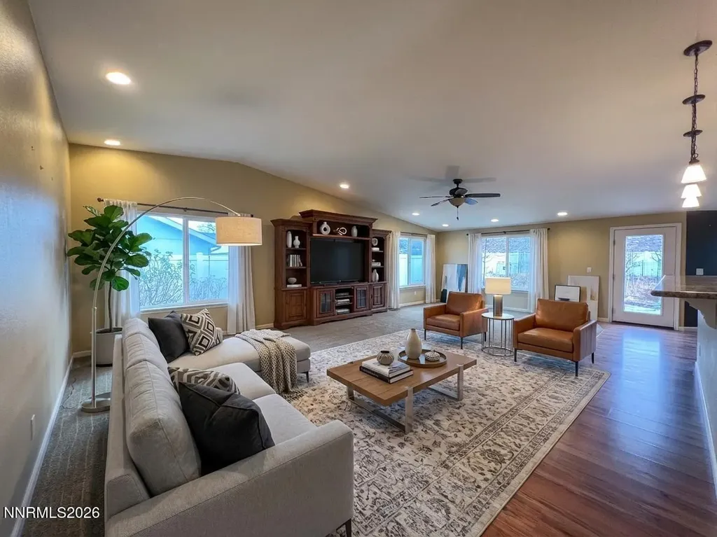 1371 White Bluffs Fernley NV 89408