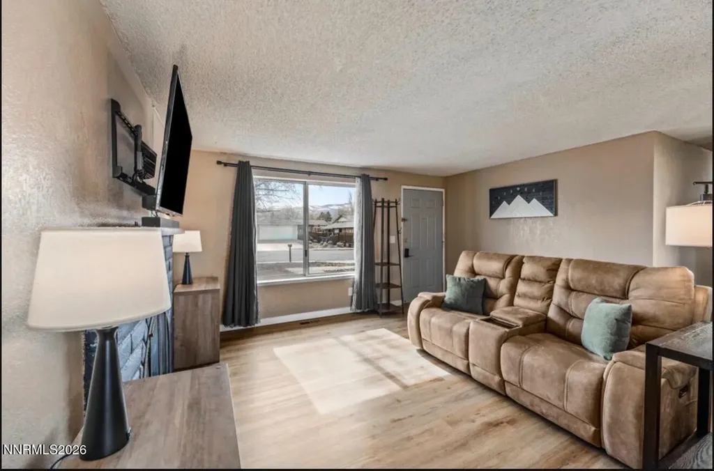 10075 Hornblende Reno NV 89506