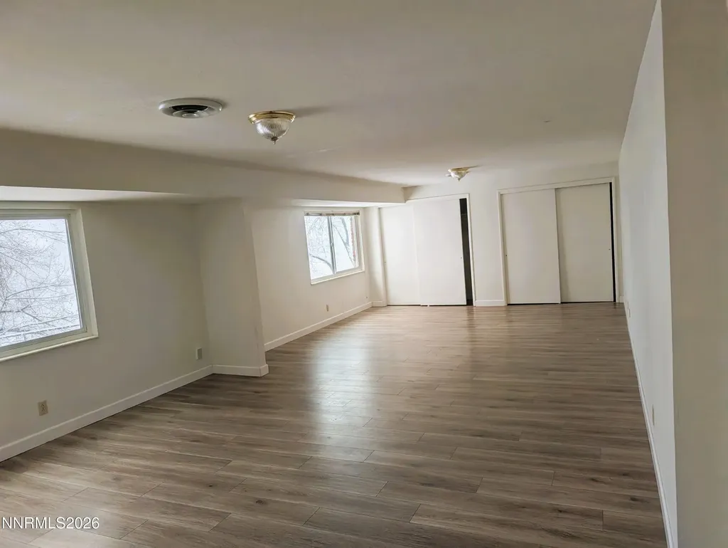 2390 Barnes Reno NV 89509