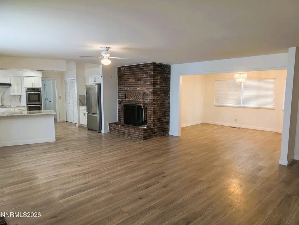 2390 Barnes Reno NV 89509