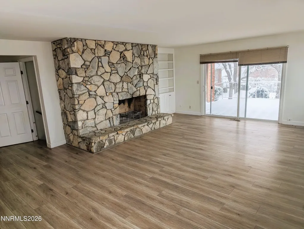 2390 Barnes Reno NV 89509