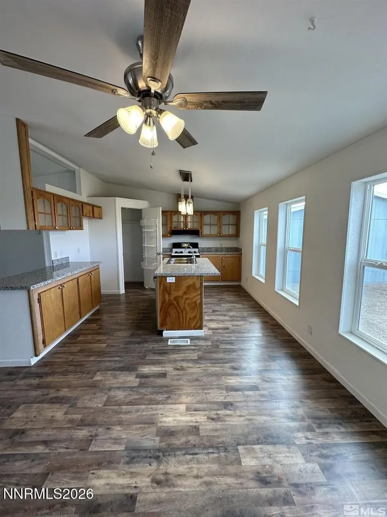 22215 Topaz Lake Lovelock NV 89419