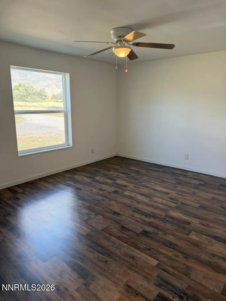 22215 Topaz Lake Lovelock NV 89419