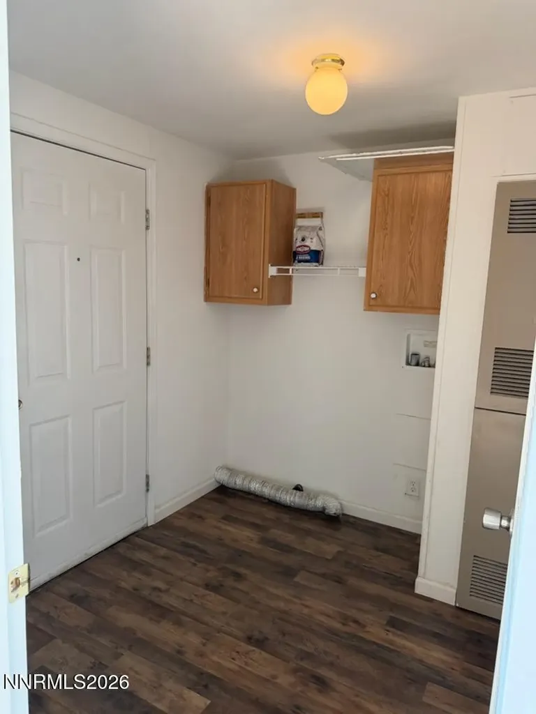 22215 Topaz Lake Lovelock NV 89419