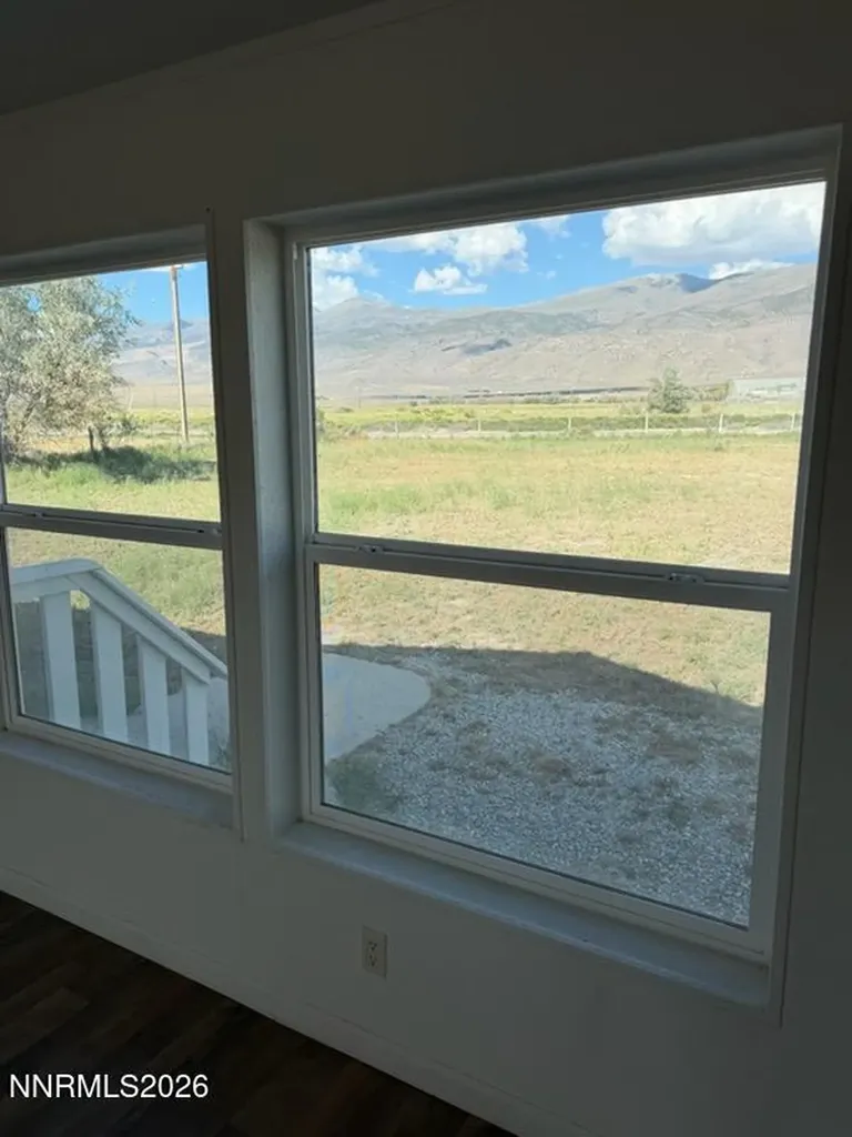 22215 Topaz Lake Lovelock NV 89419