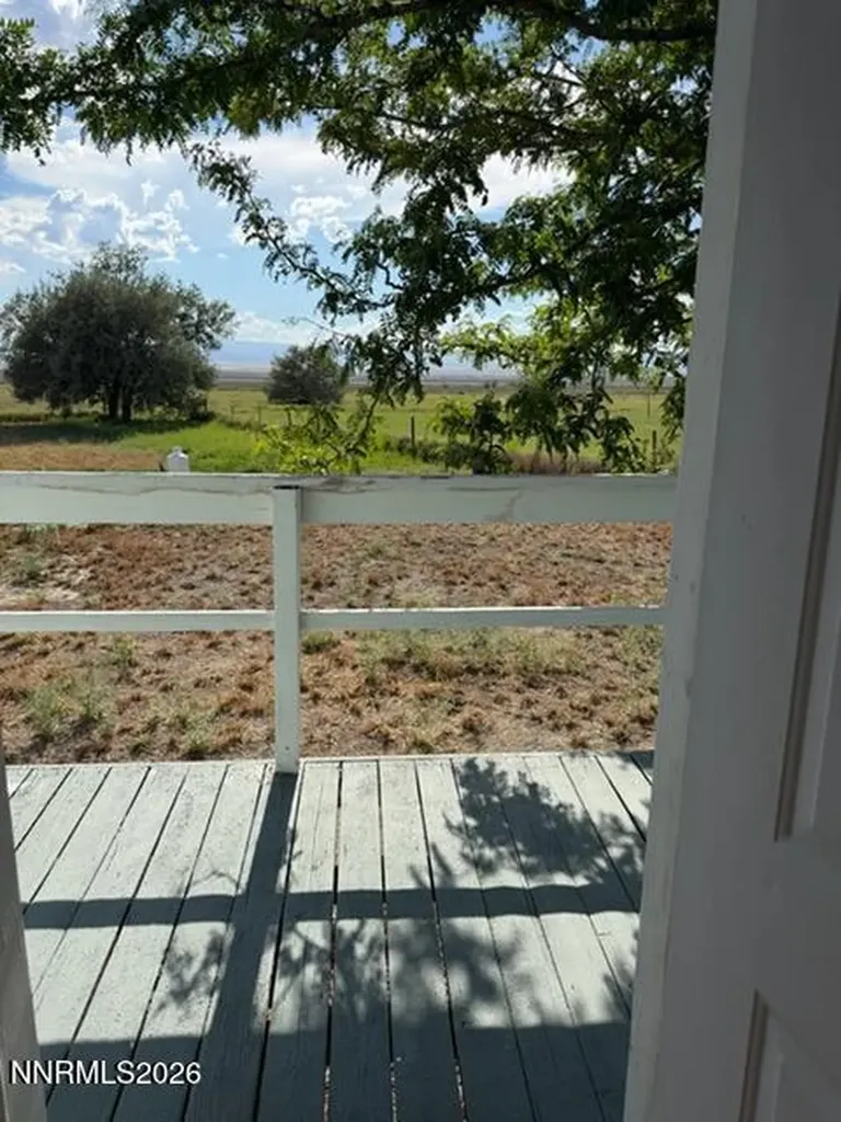 22215 Topaz Lake Lovelock NV 89419