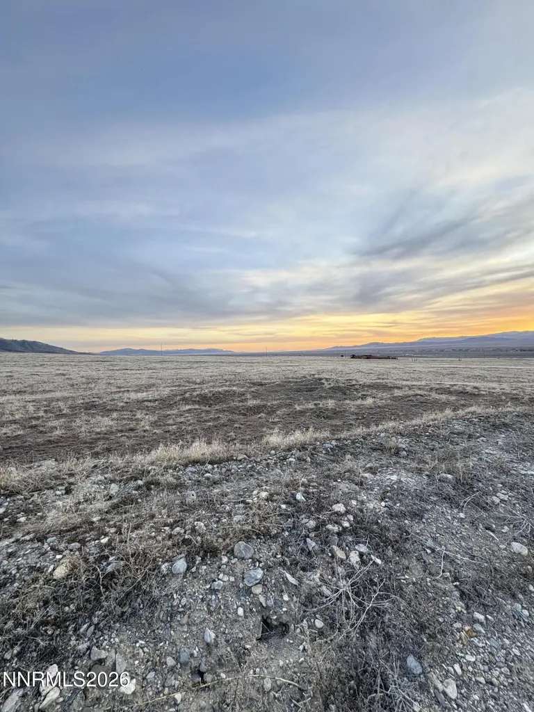 11695 Mammoth Pool Lovelock NV 89419