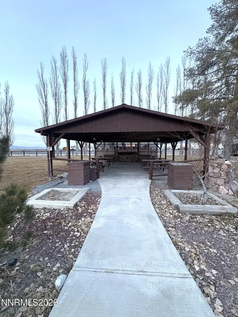 11695 Mammoth Pool Lovelock NV 89419