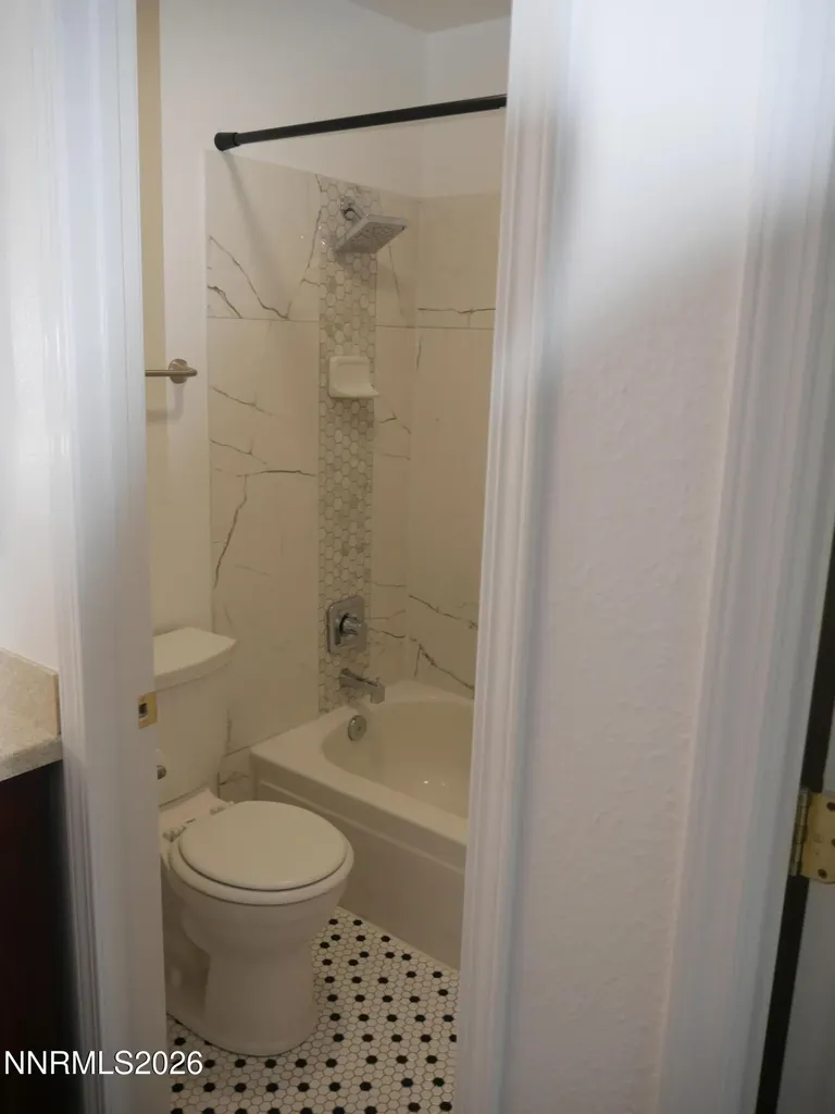 2385 Tripp Reno NV 89512