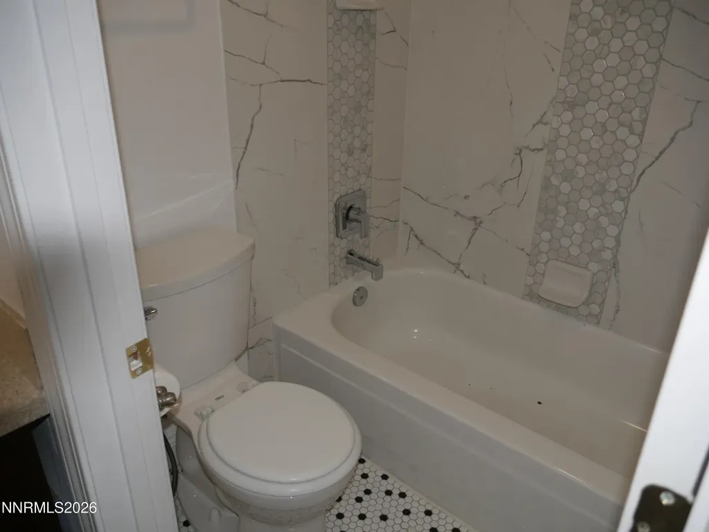 2385 Tripp Reno NV 89512