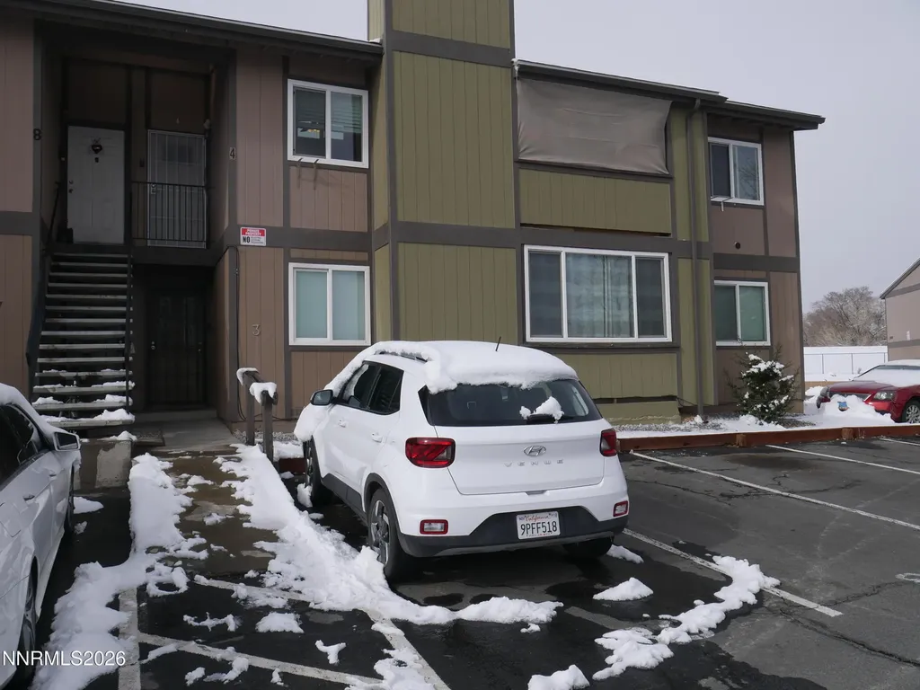 2385 Tripp Reno NV 89512