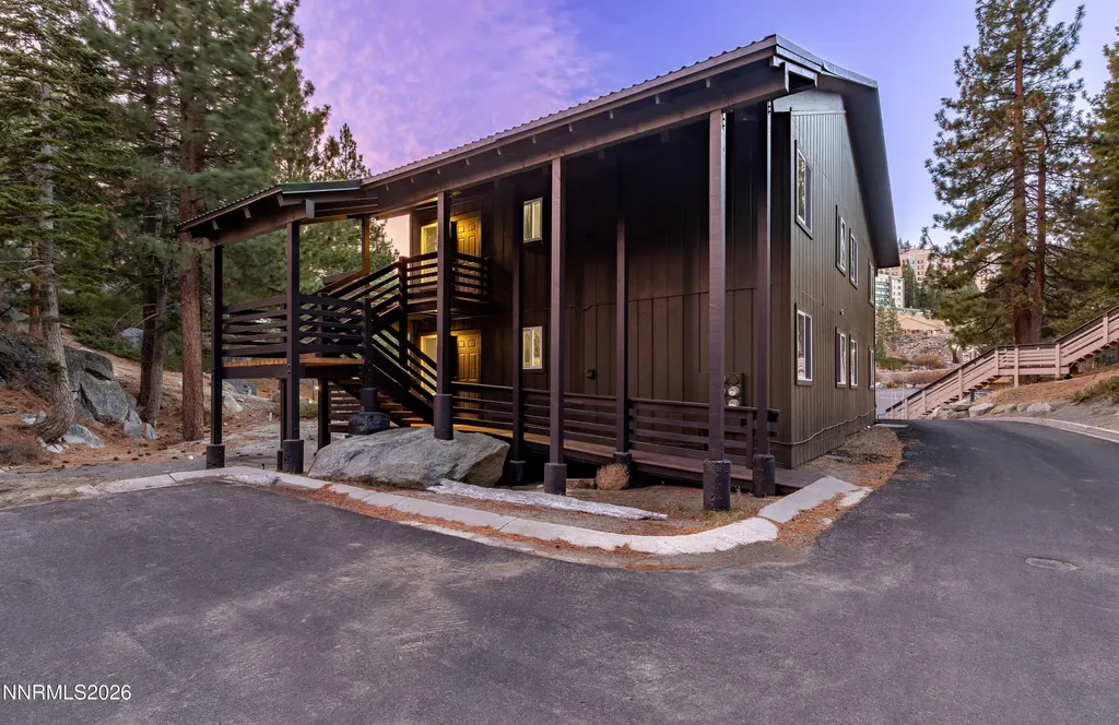 307 Galaxy Stateline NV 89449