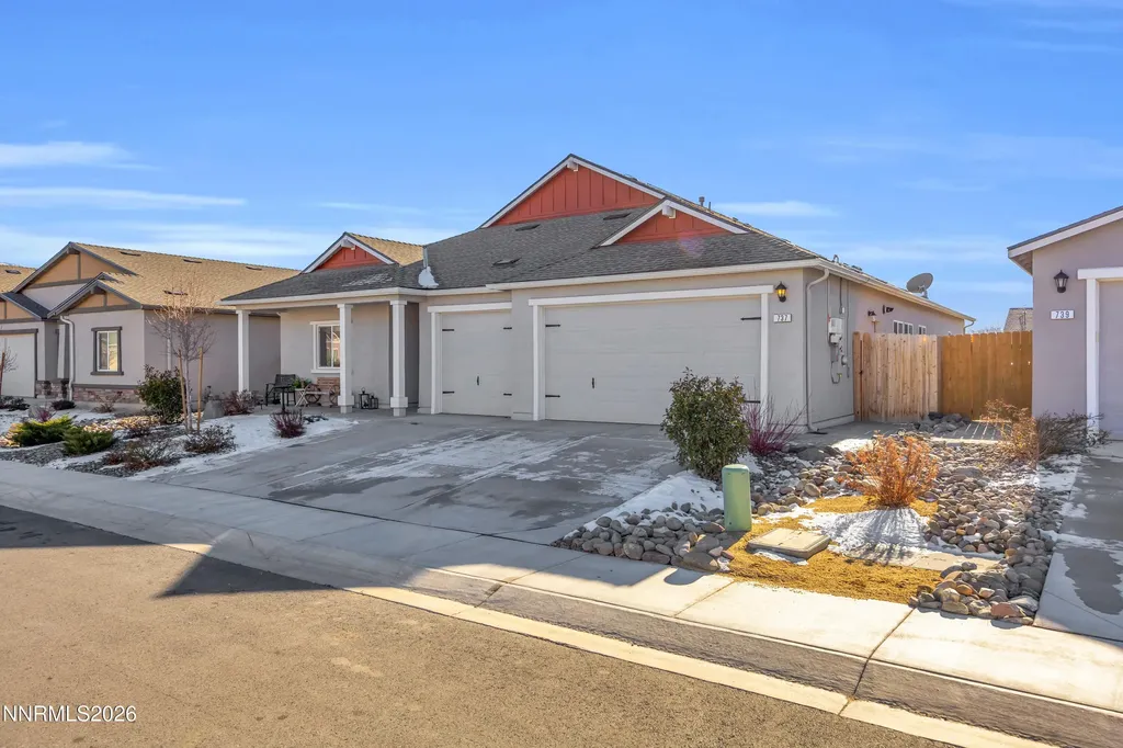 737 Butte Creek Dayton NV 89403