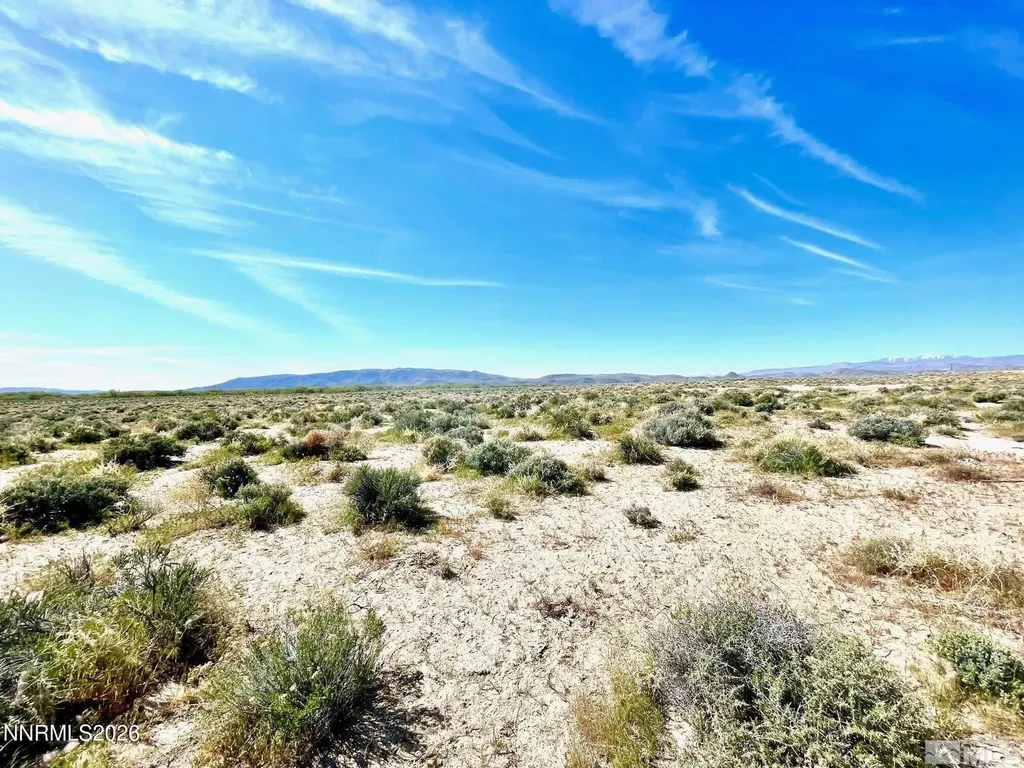 4405 7th Silver Springs NV 89429