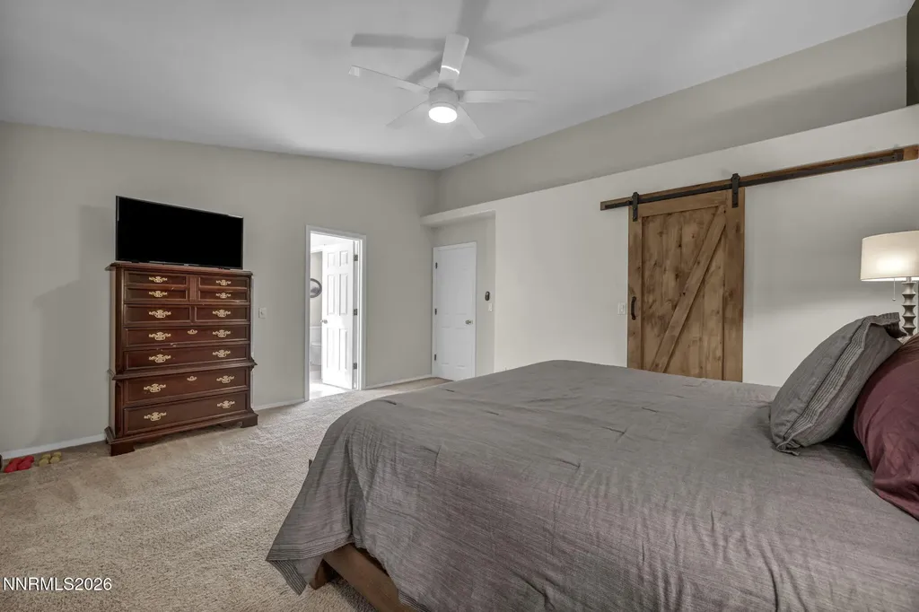952 Red Falcon Spanish Springs NV 89441